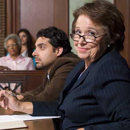 Für Anwälte zählt die Vermögensschadenhaftfpicht zur Pflichtversicherung.